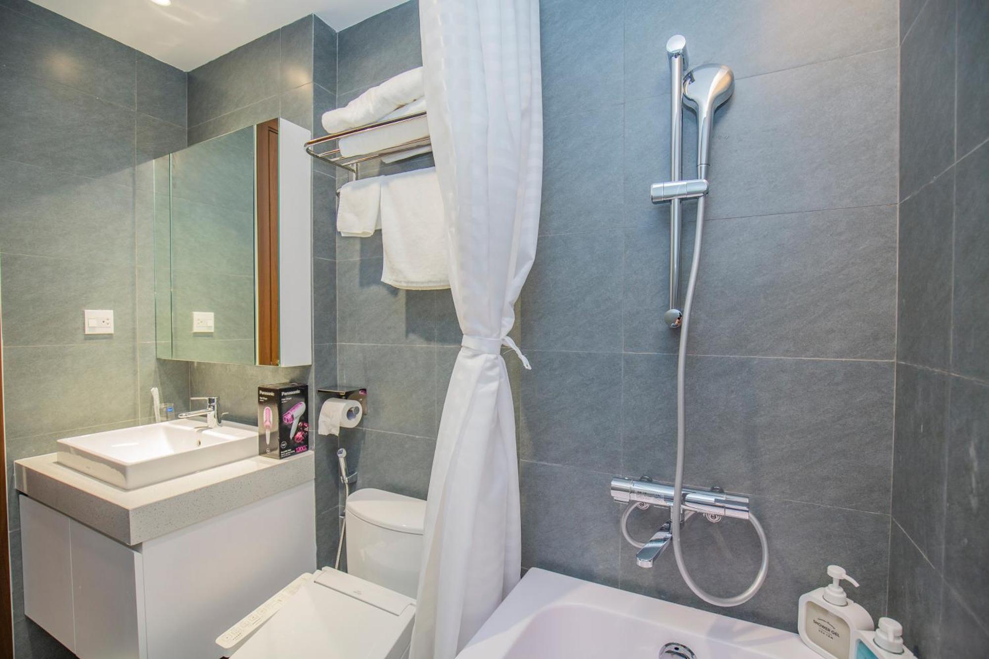 Sumitomo 15 Apartment-no 27 Lane 39 Linh Lang Street Appartement *