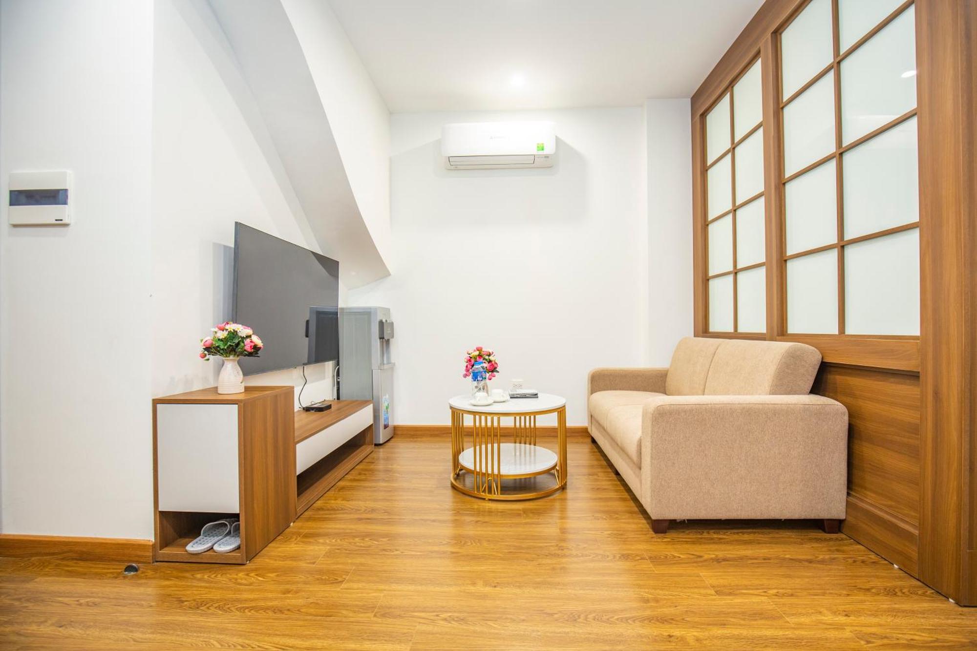 Sumitomo 15 Apartment-no 27 Lane 39 Linh Lang Street * Hanoï